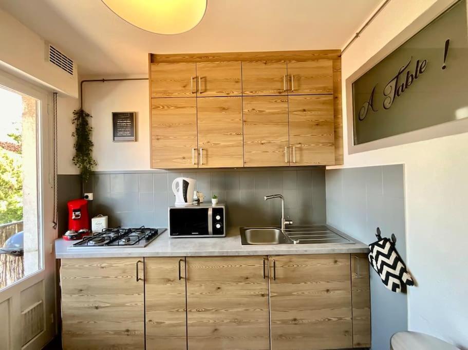 ג'רארדמר Epicea, Bel Appartement Avec Balcon Au Centre Ville מראה חיצוני תמונה
